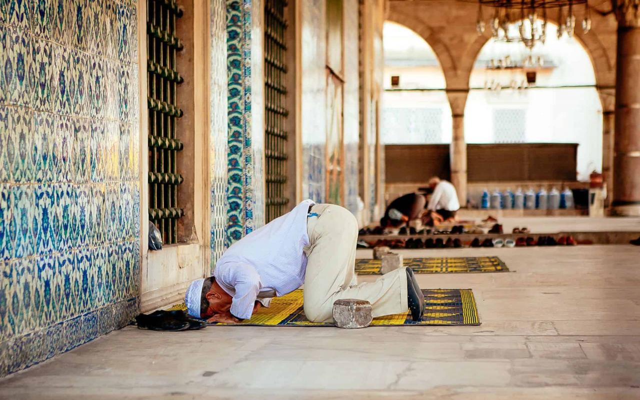 سجود الشكر في المنام , تفسير سجدة الشكر في الحلم