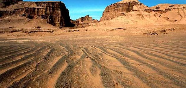 اين تقع صحراء لوط , في اي دوله توجد صحراء لوط