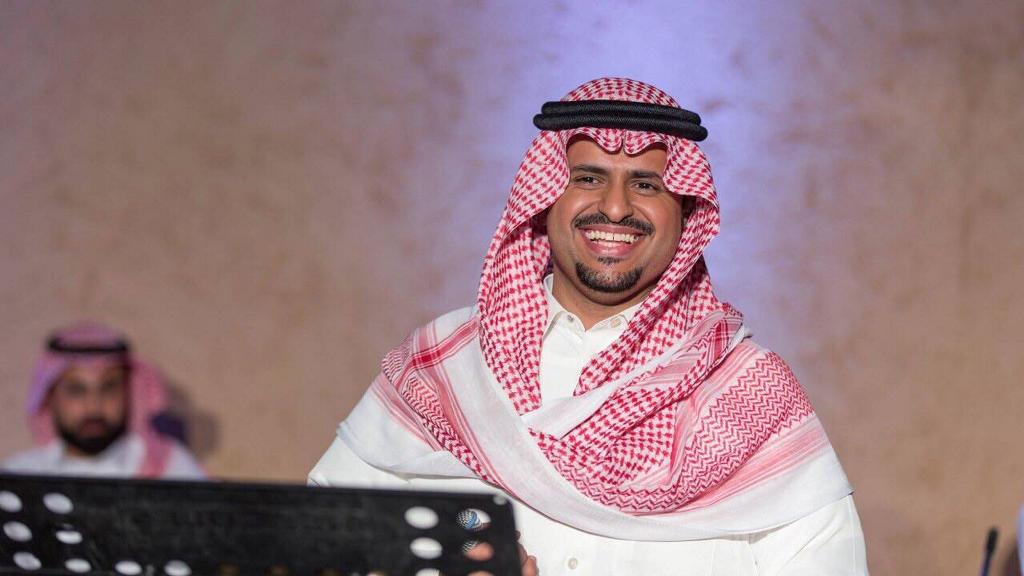 ابراهيم اشهر الحكم السعودين المغنين حياته صور وقصه