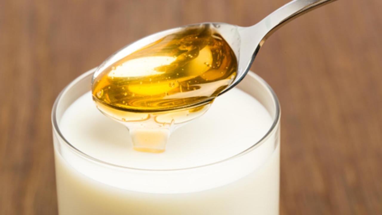 الحليب بالعسل تحضير طريقة فوائد فوائده واهم
