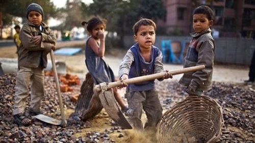 اسباب الاطفال الصغار تشغيل عمالة