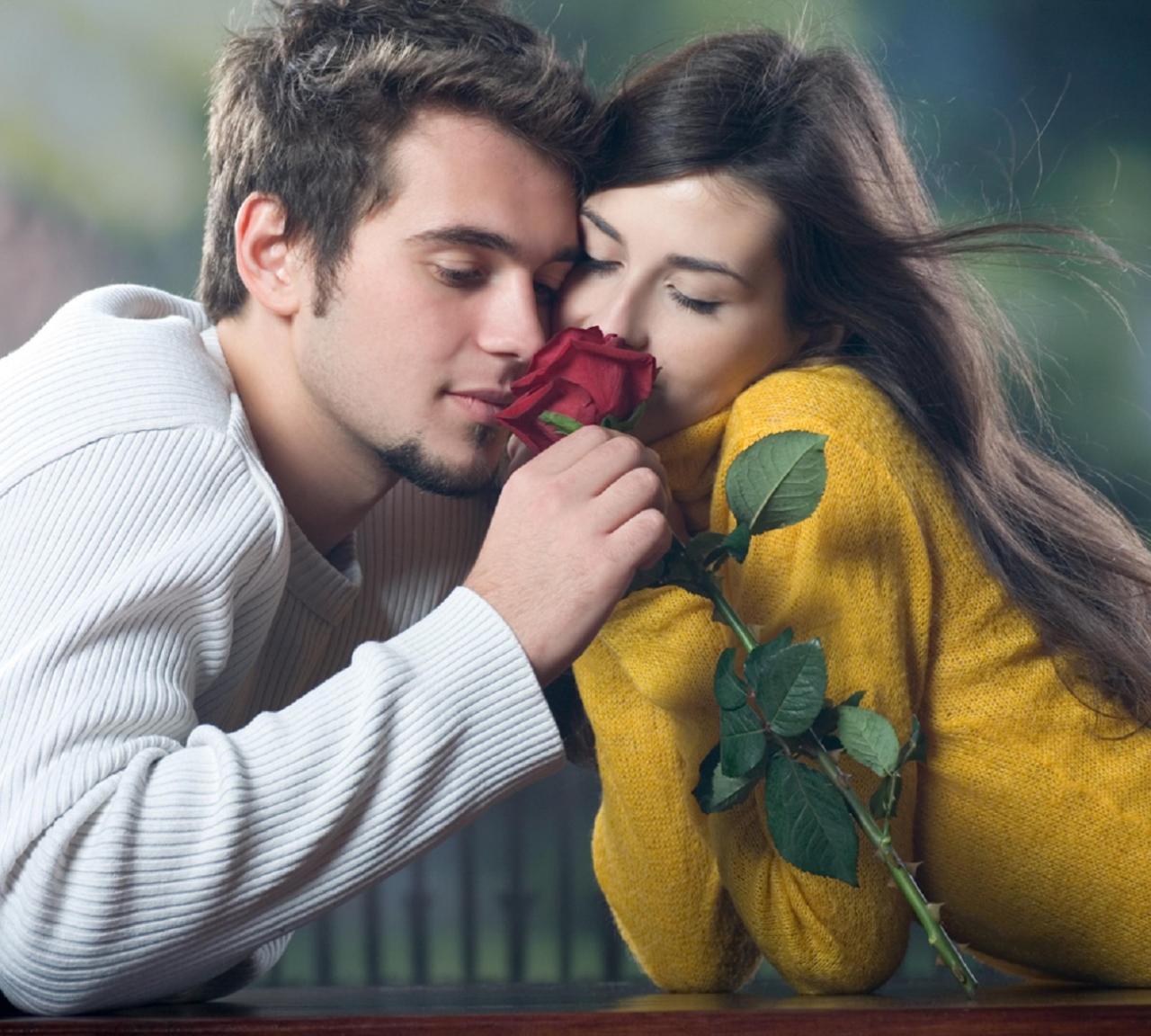 الروعه الرومانسيه جامده جدا رومانسية صور في قمه والحب